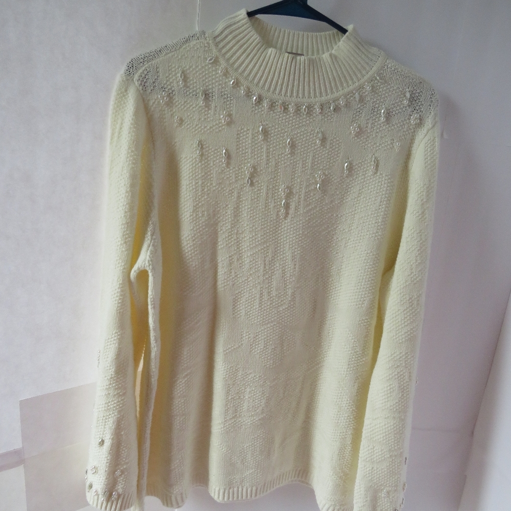 Women's Cream Embellished Chico Sweater - Picture 4 of 12
